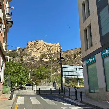 La Casa Escarlata Alicante